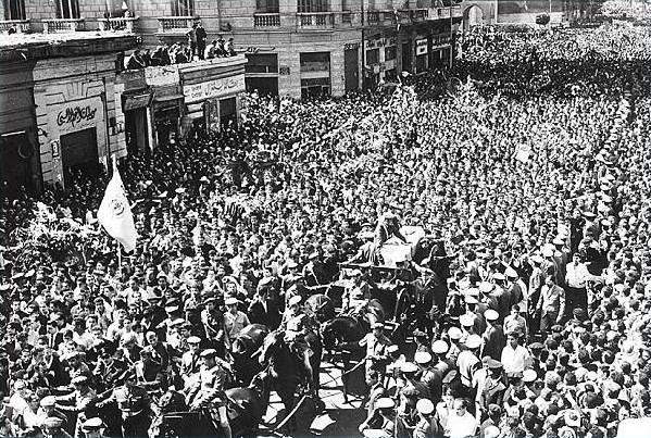 ملف:Riad funeral.jpg