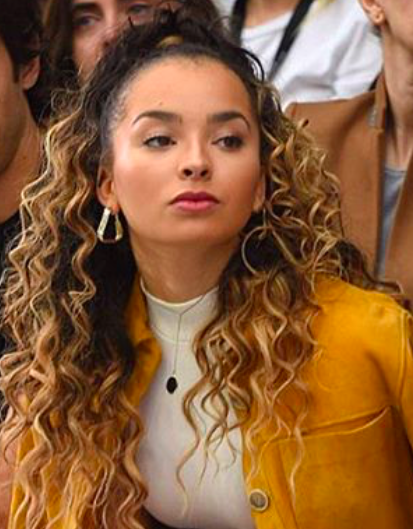 ملف:Ella Eyre.png