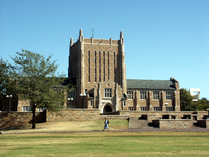 ملف:U Tulsa McFarlin Library.jpg