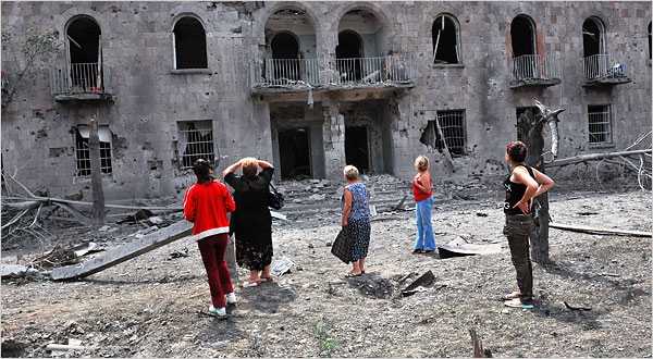 ملف:09georgia-600.jpg