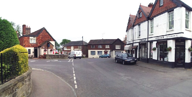 ملف:CentreBalcombe.jpg