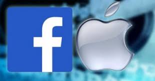 ملف:Facebook on iphone.jpg