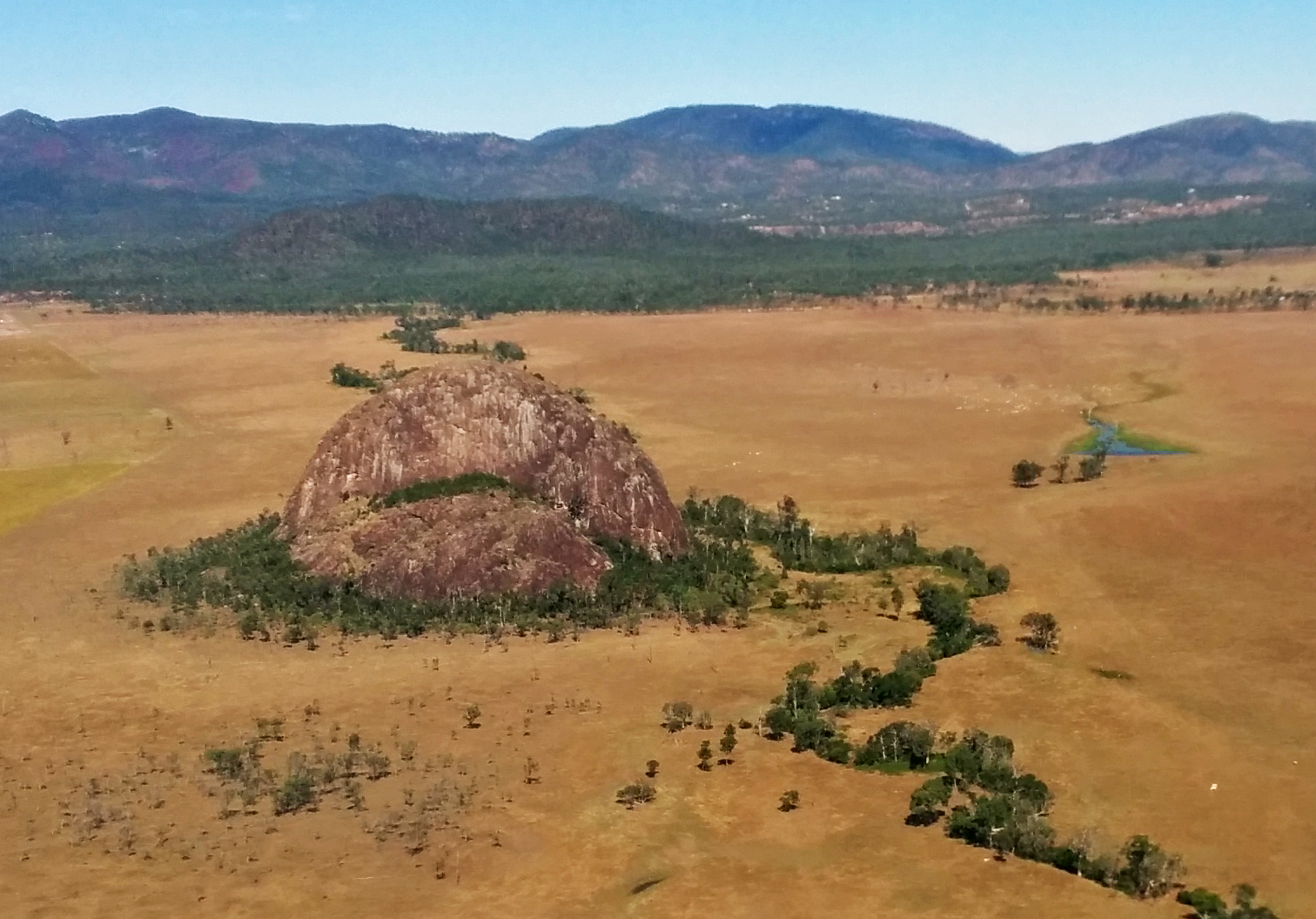 ملفIron Pot Mountain, Yeppoon.jpg المعرفة