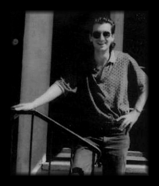 ملف:John O'Brien - Novellist.jpg