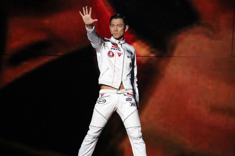 ملف:Andylau in concert 4.30.2011-08.jpg