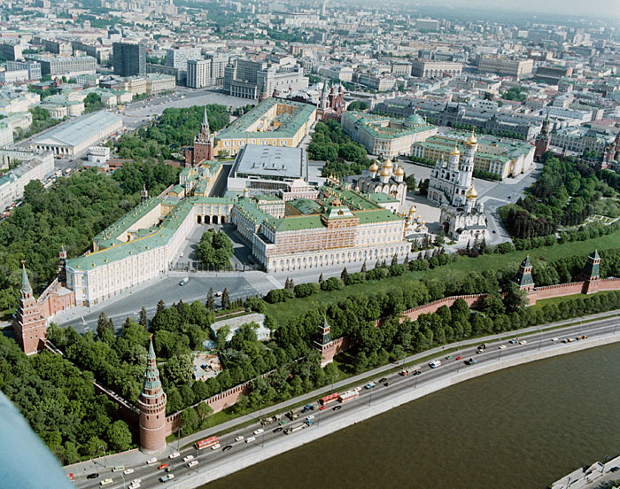 ملف:Kremlin birds eye view-1.jpg