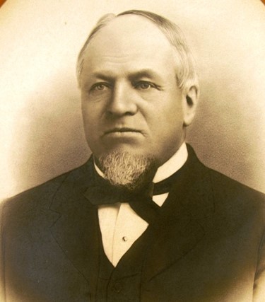 ملف:John Young, first Mayor of Annandale c.1894.jpg