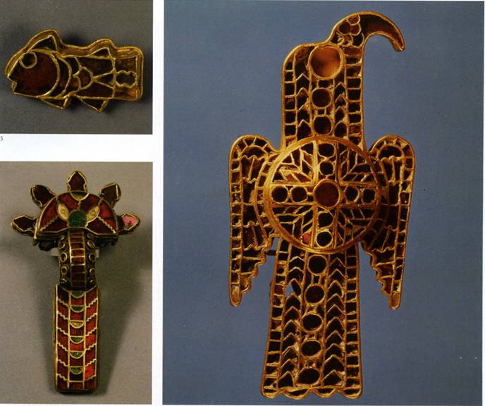 ملف:Fibule longobarde.jpg