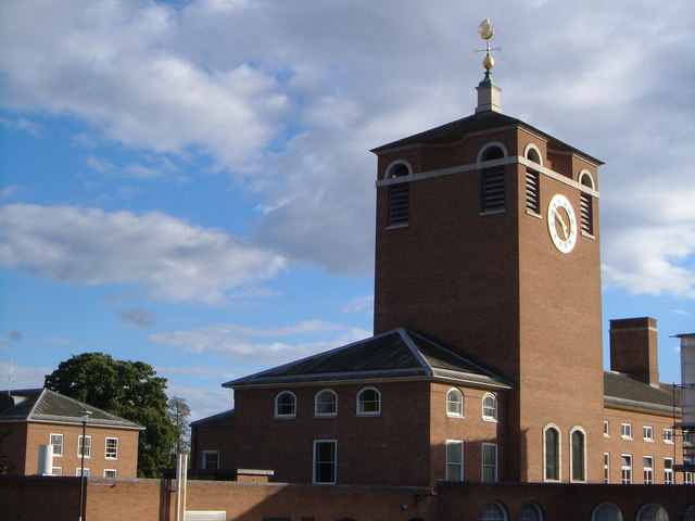 ملف:Clock tower, County Hall, Exeter.jpg