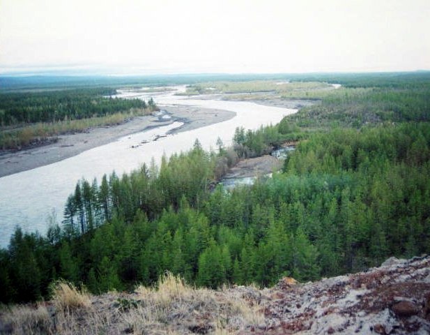 ملف:Река Зырянка.jpg