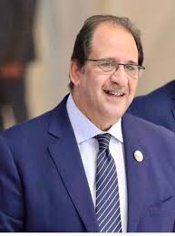 اللواء عباس كامل.jpg