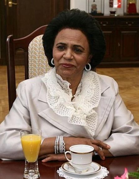 ملف:Fariha al-Ahmad al-Jaber al-Sahad Senate of Poland 01.jpg