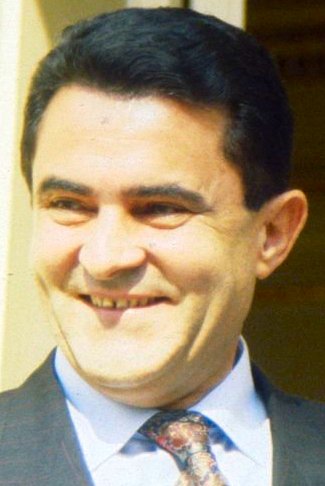 ملف:Emilio Eiroa 1991 (cropped).jpg