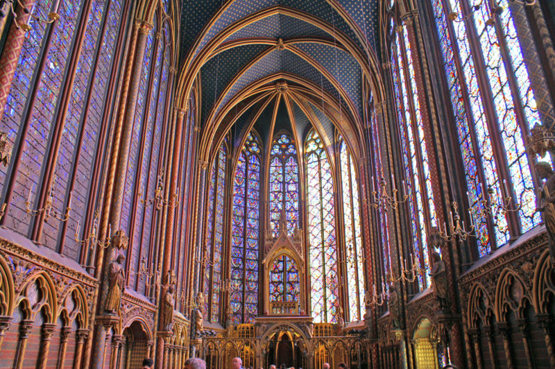 ملف:Sainte chapelle - Upper level.jpg