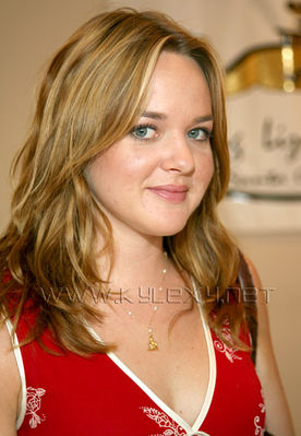 ملف:April Matson2.jpg
