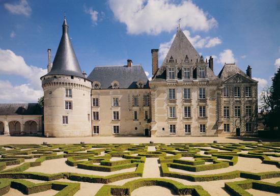 ملف:Château d'Azay-Le-Ferron.jpg