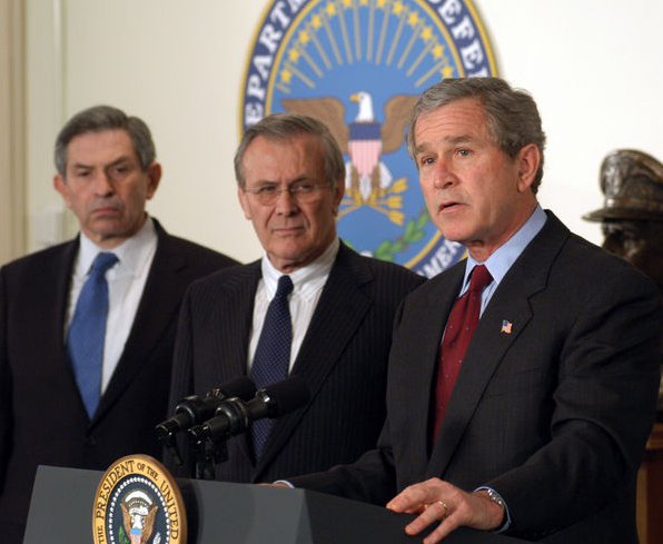 ملف:Bush War Budget 2003-crop.jpg
