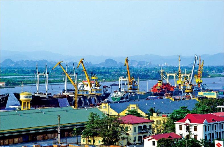 ملف:07-HAIPHONG PORT.jpg