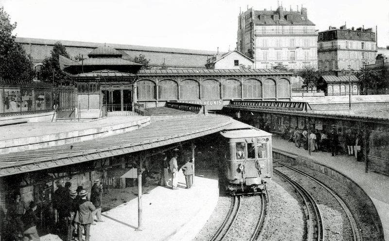 ملف:Gare de la Bastille 4.jpg