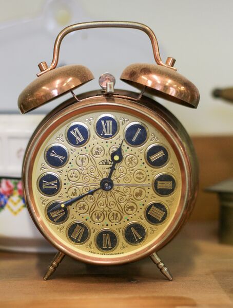 ملف:Budík PRIM.jpg