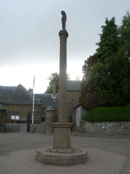 ملف:Longforgan mercat cross.JPG