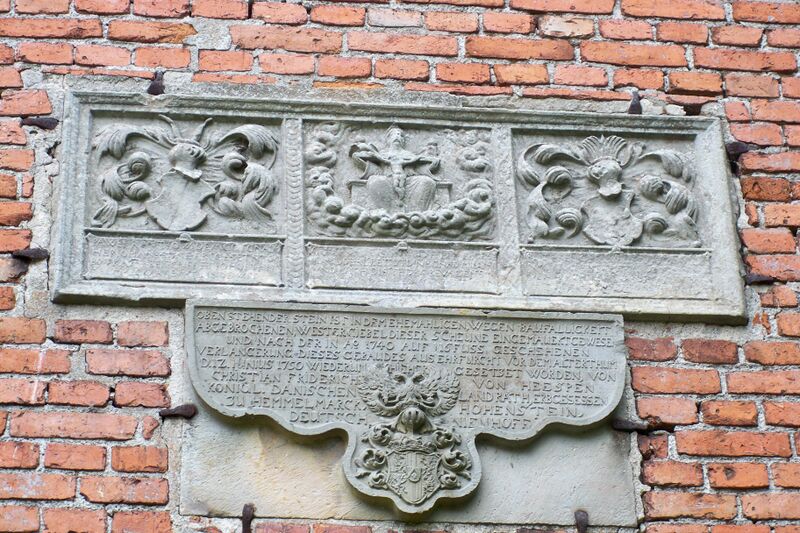 ملف:Gut Hemmelmark Stein.JPG