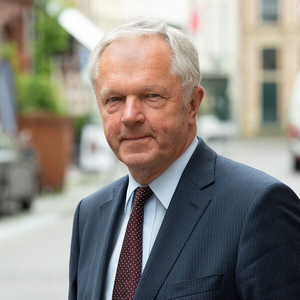 ملف:Henk Jan Meijer vierkant.jpg