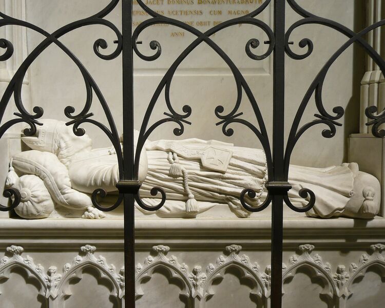 ملف:Uzès,cathédrale41,tombeau mgr Baüyn2.jpg