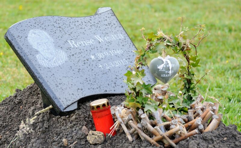 ملف:Graf Rense Westra.JPG