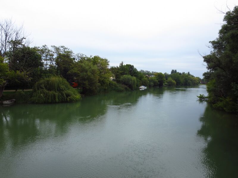 ملف:Mosoni-Duna Halászi.JPG