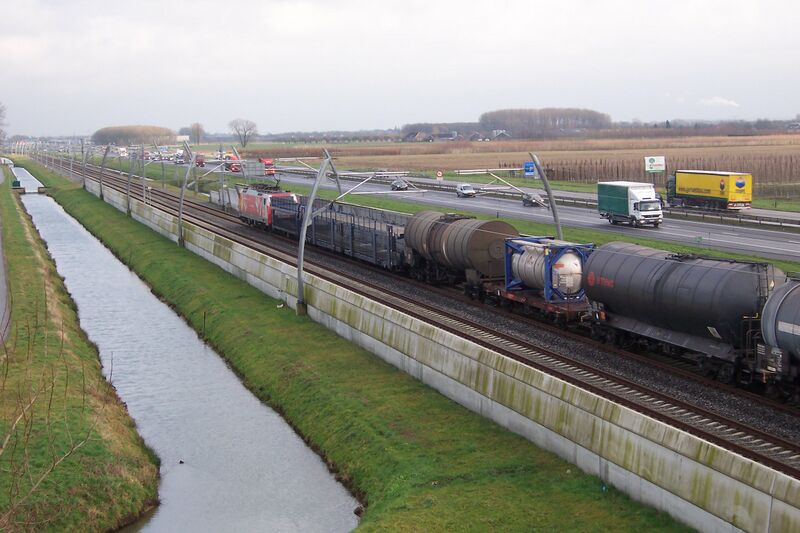 ملف:Betuweroute Dodewaard 20080223B.jpg