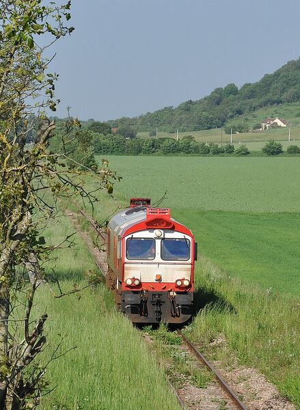 ملف:Class 77 VFLI Courcelles.jpg