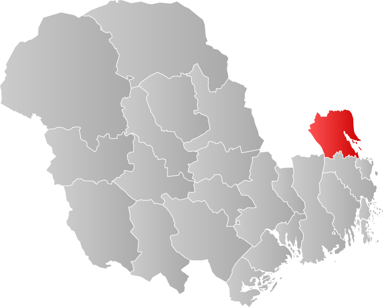 ملف:NO 3802 Holmestrand.svg