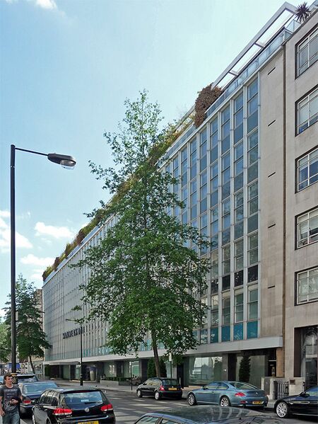 ملف:Sanderson Hotel, Berners Street.jpg