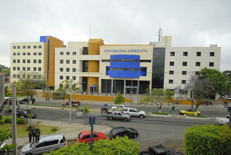 ملف:Univ Americana 2009.jpg