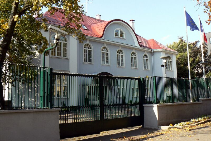 ملف:Embassy of France, Tallinn.jpg