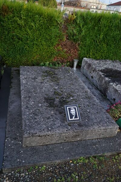 ملف:Brunoy 08326.JPG