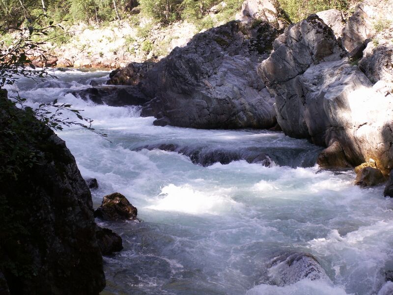 ملف:Reka Kumer Plesy 2.jpg