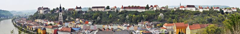 ملف:Burghausen Wikivoyage Banner.jpg