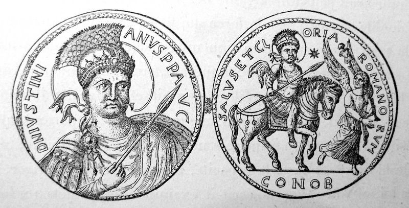 ملف:Justinian Multiple Solidi.jpg