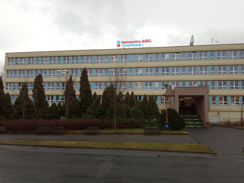 ملف:Nemocnice-Podlesi-Trinec-1.jpg