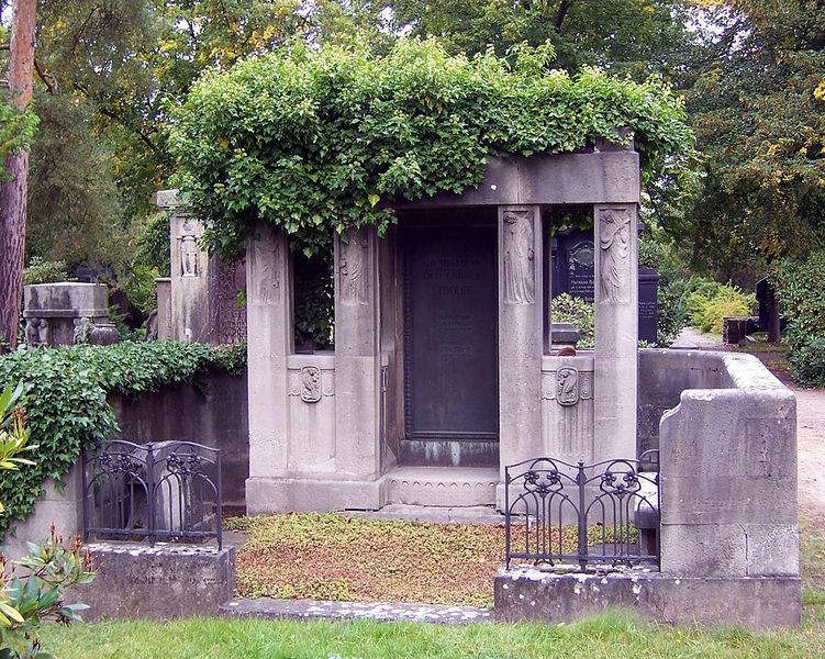 ملف:Otto Mohr Grab.JPG