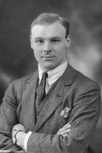 ملف:Wavell Wakefield 1922 cropped.jpg