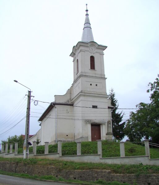 ملف:Calvinist Church Uriu.JPG