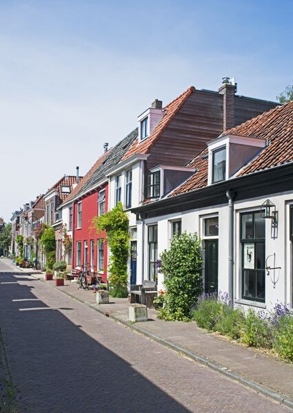 ملف:Delft Doelenstraat 44-50.jpg