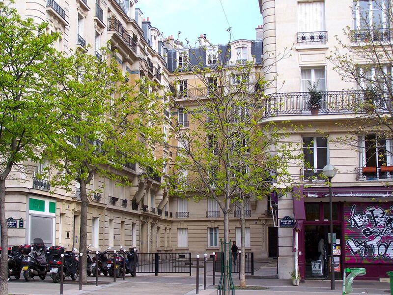 ملف:Square Arago.JPG