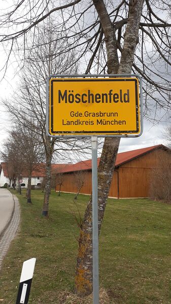ملف:Zeichen 310 Möschenfeld (Grasbrunn).jpg