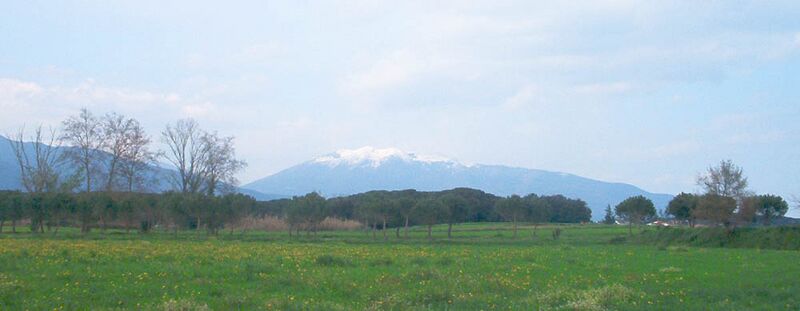 ملف:Catalonia-Montseny des de Cardedeu.jpg