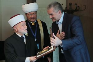 محمد أحمد حسين أثناء زيارته للقرم