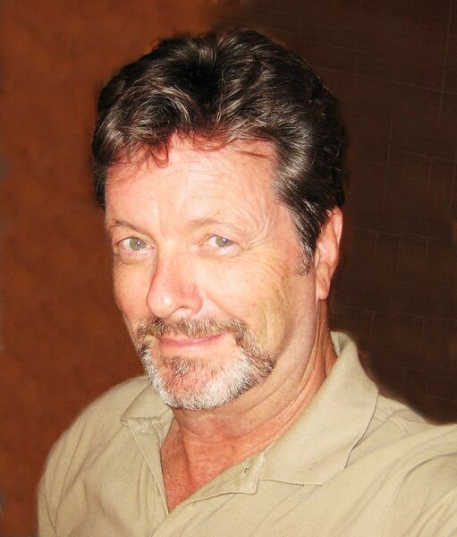 ملف:Ian Ogilvy.jpg